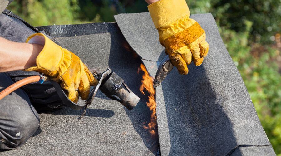 Expert new roof installation services in Helotes, TX